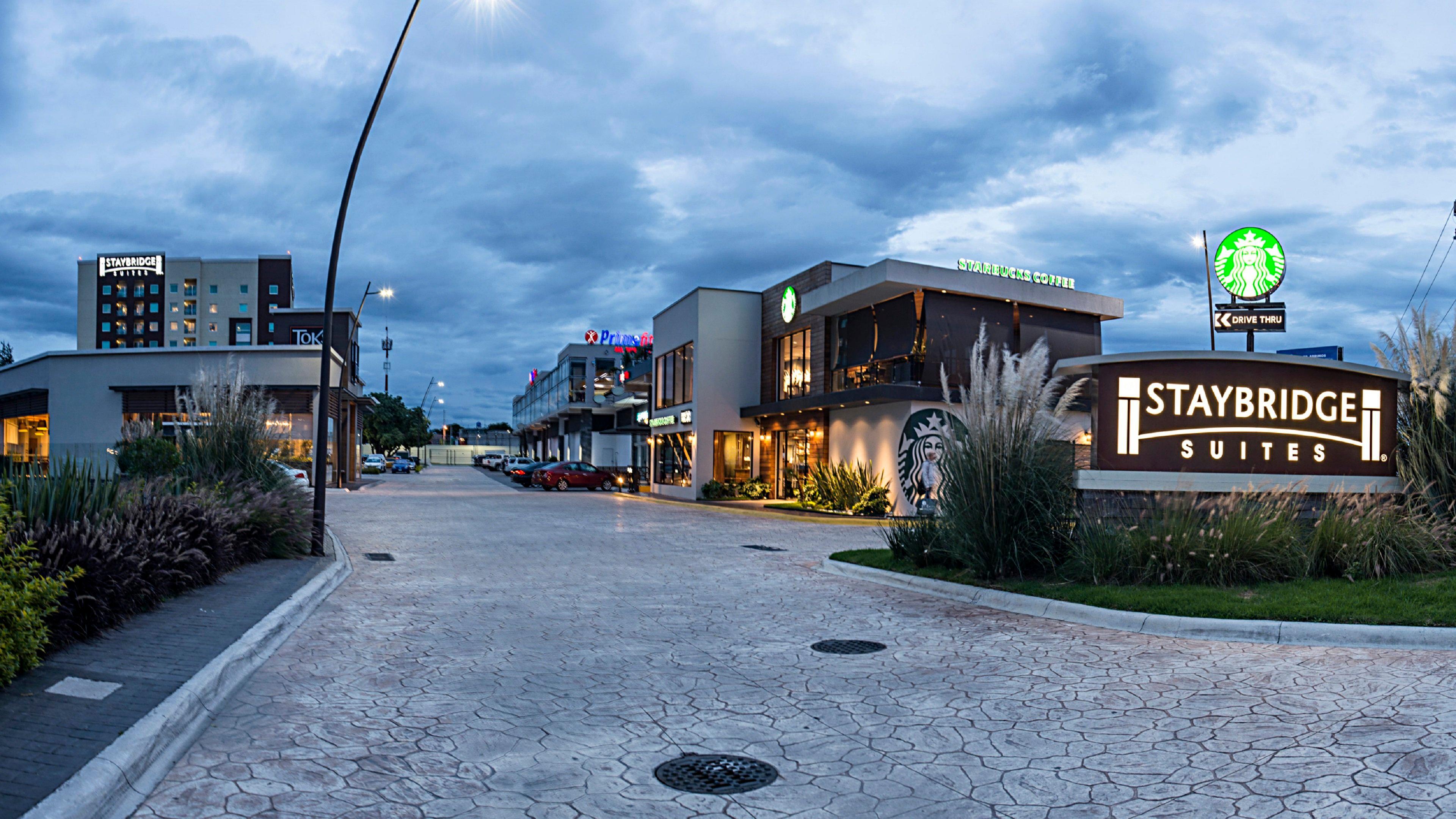 Staybridge Suites Puebla By Ihg Екстер'єр фото