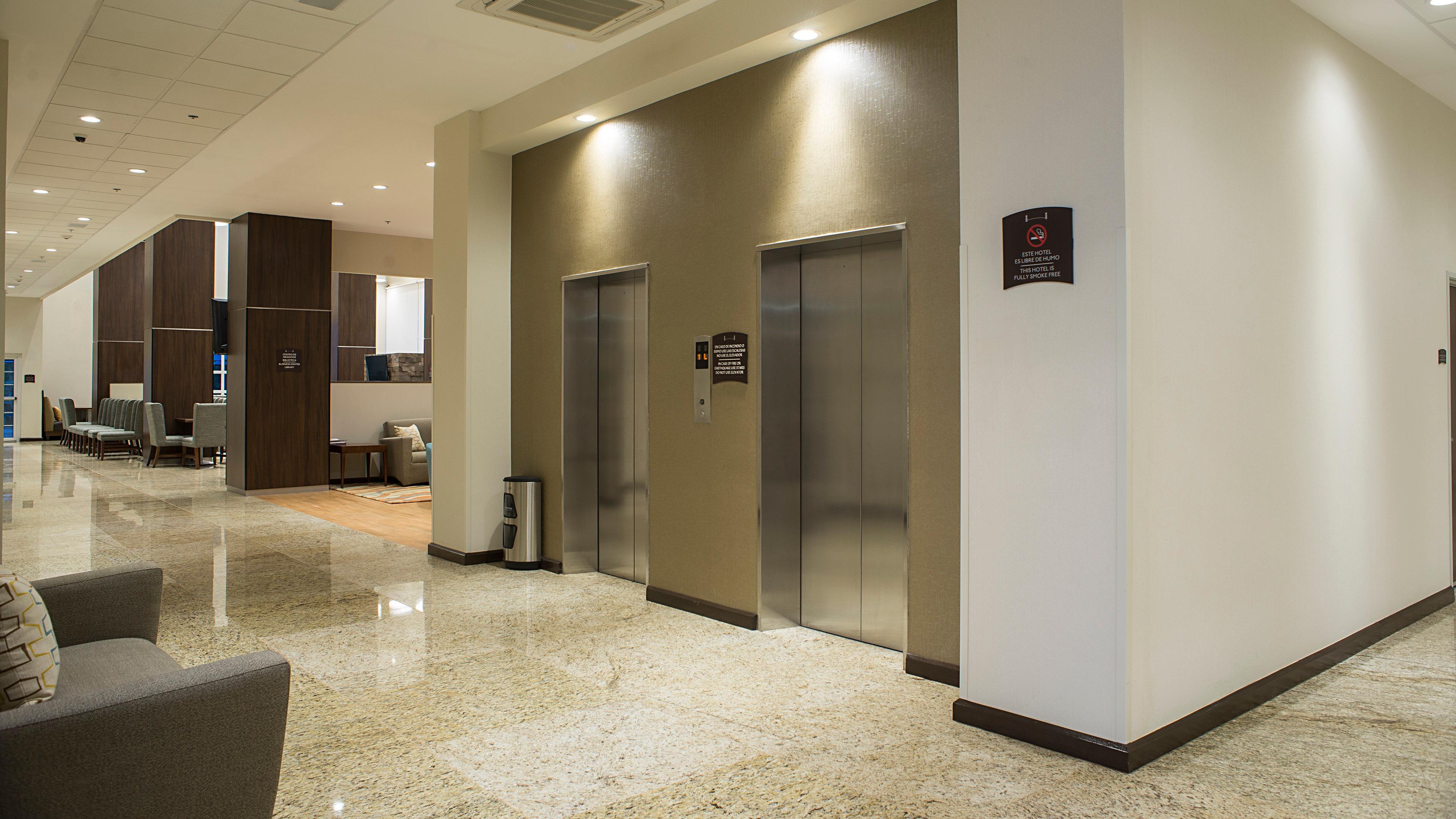 Staybridge Suites Puebla By Ihg Екстер'єр фото